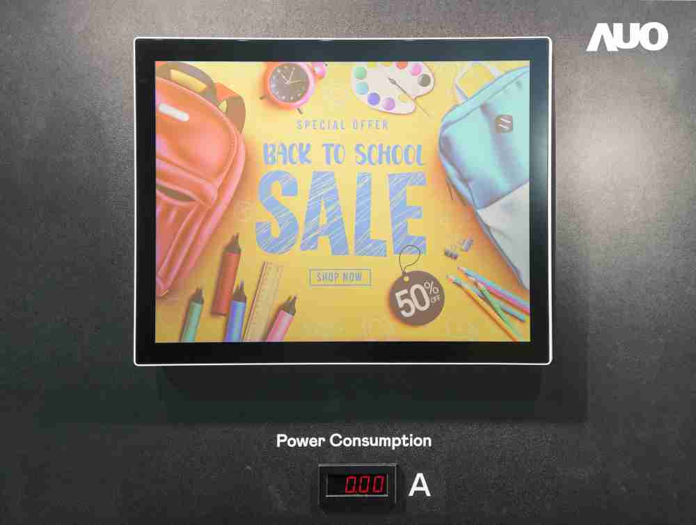 开云电子展示胆固醇液晶超低耗能户外全彩显示器，，，，ChLC（胆固醇液晶）以双稳态技术使静态显示零功耗，，，，具省电、、、、高彩度、、、、环保的特性，，还整合软硬件系统解决方案，，可透过单一云端平台管理